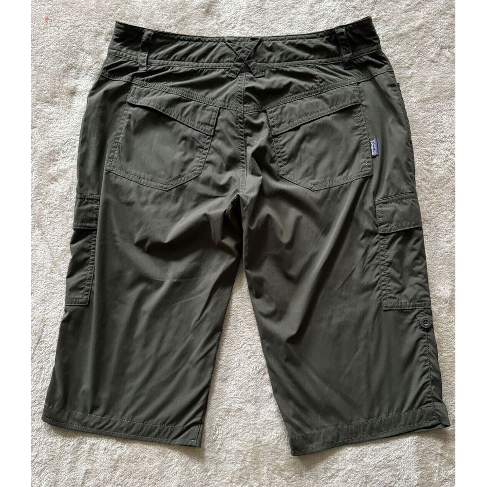 Patagonia Women's Green Water Cargo Shorts Pockets Outdoor Hiking Bermuda Sz 2 - Picture 6 of 12